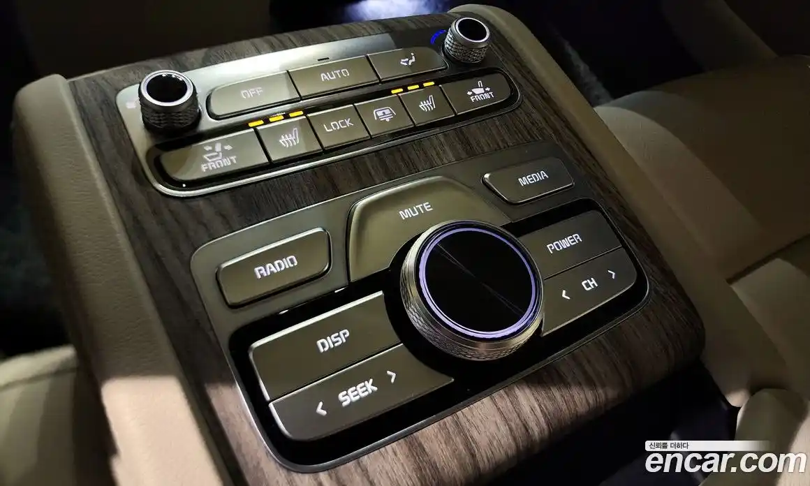 Kia K9 2022 3.8 Автомат в Москве № 120740, фото 13