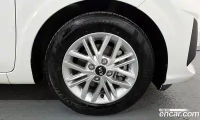 Kia Morning 2021 1.0 Автомат в Москве № 120930, миниатюра 12