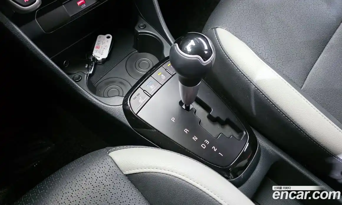 Kia Morning 2021 1.0 Автомат в Москве № 120930, фото 4