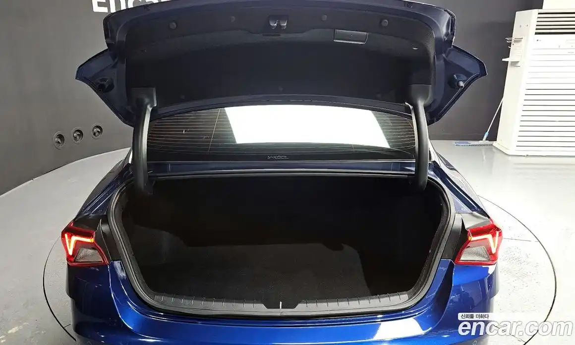 Kia K5 2022 1.6 Автомат в Москве № 120968, фото 20