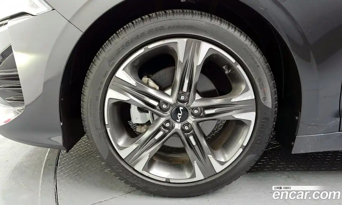 Kia K5 2021 2.0 Автомат в Москве № 121230, фото 13