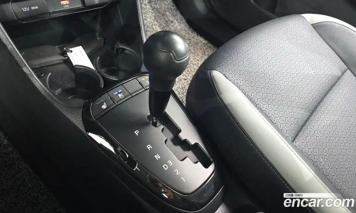 Kia Morning 2024 1.0 Автомат в Москве № 121597, фото 9