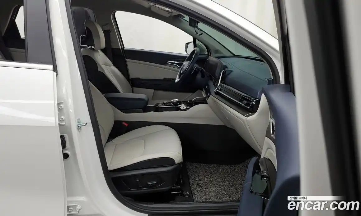 Kia Sportage 2022 1.6 Автомат в Москве № 121881, фото 11