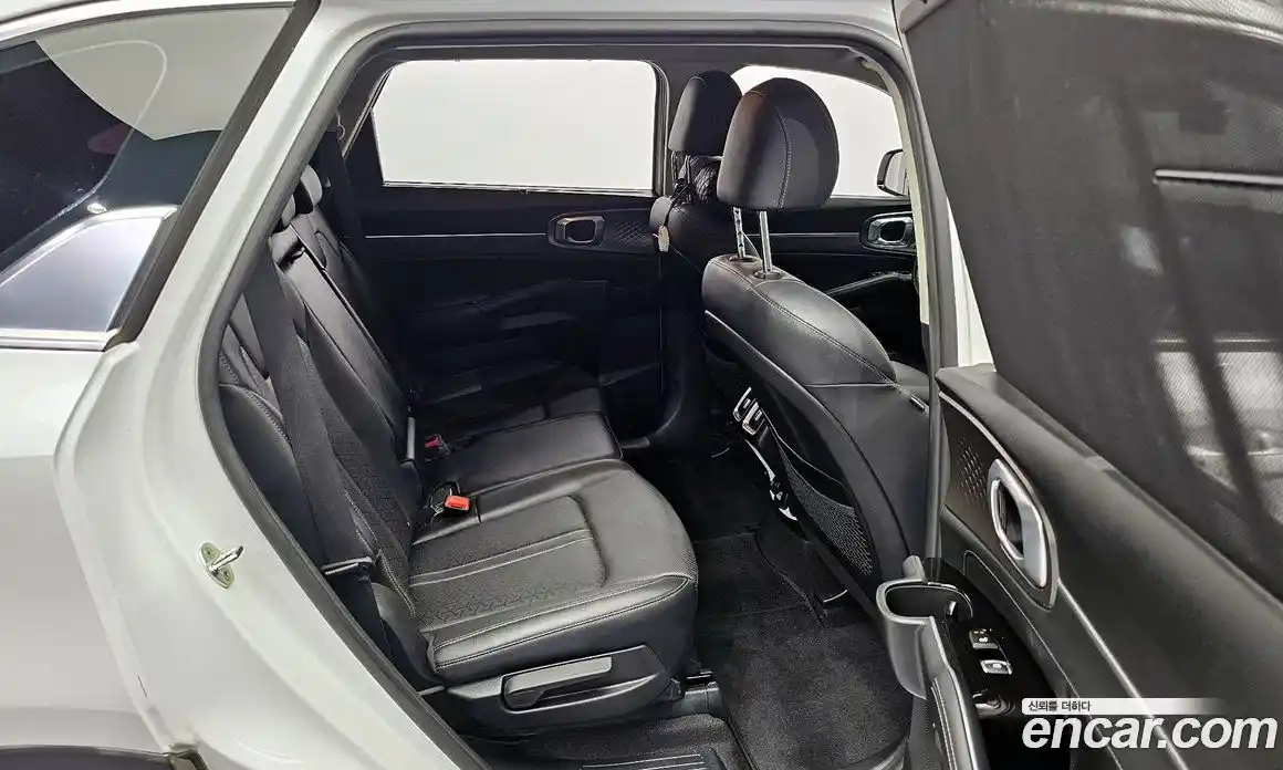 Kia Sorento 2021 2.2 Автомат в Москве № 122091, фото 19