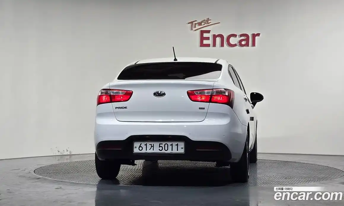 Kia Pride 2012 1.6 Автомат в Москве № 123012, фото 20