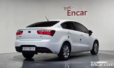 Kia Pride 2012 1.6 Автомат в Москве № 123012, миниатюра 8