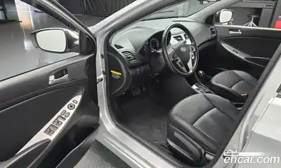 Hyundai Accent 2016 1.4 Автомат в Москве № 126850, миниатюра 11