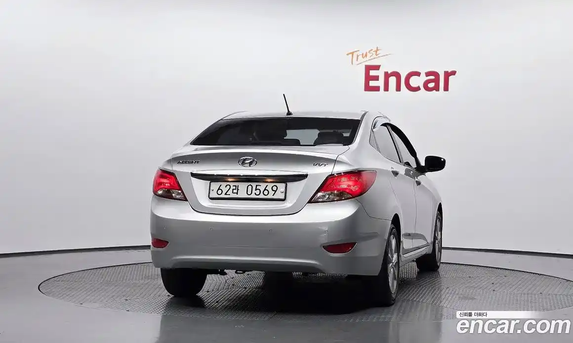 Hyundai Accent 2016 1.4 Автомат в Москве № 126850, фото 4