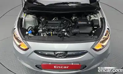 Hyundai Accent 2016 1.4 Автомат в Москве № 126850, миниатюра 6