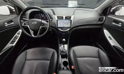 Hyundai Accent 2016 1.4 Автомат в Москве № 126850, миниатюра 7