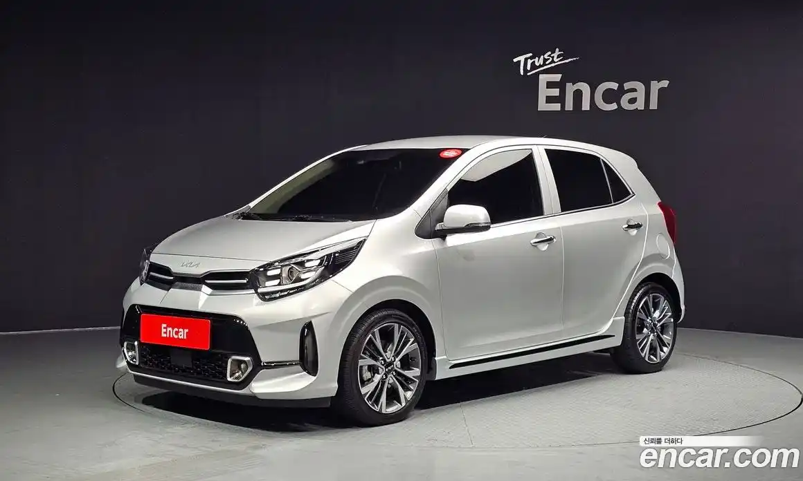 Kia Morning 2023 1.0 Автомат в Москве № 128005, фото 1