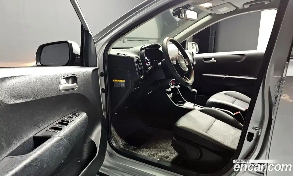 Kia Morning 2023 1.0 Автомат в Москве № 128005, фото 12