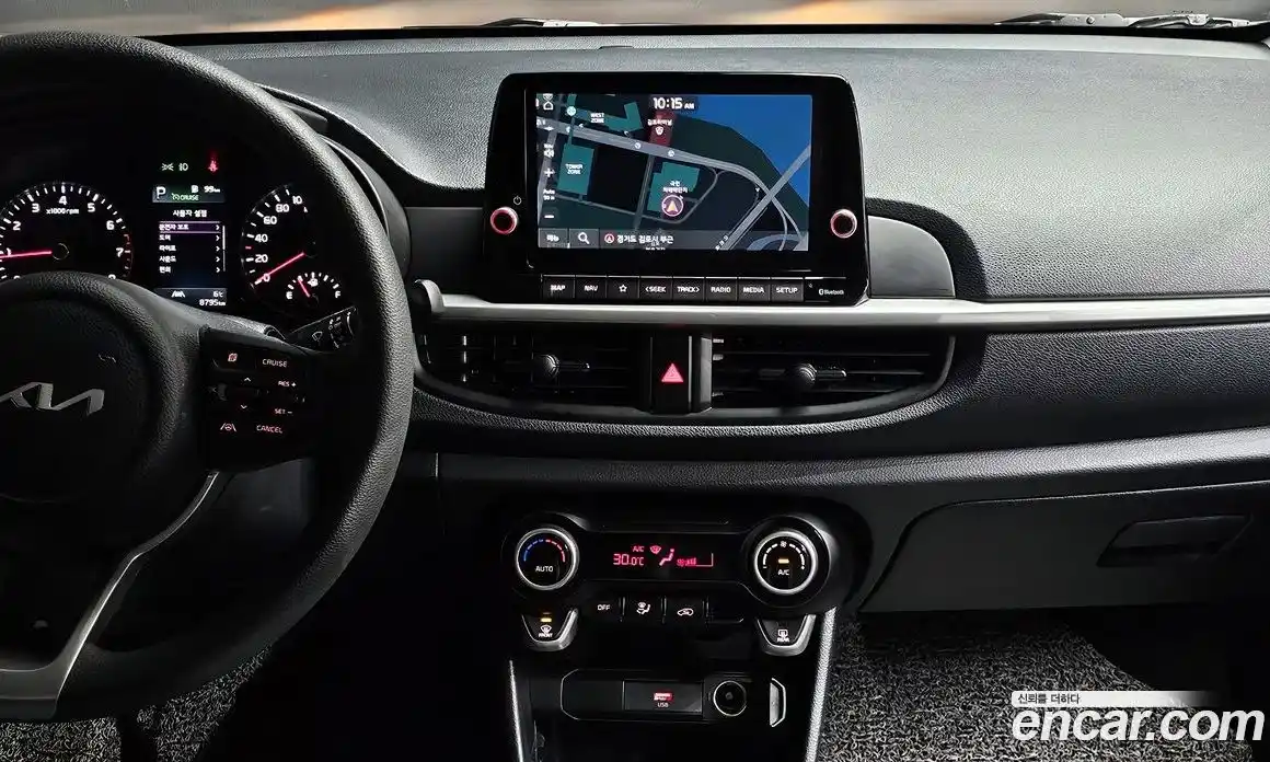 Kia Morning 2023 1.0 Автомат в Москве № 128005, фото 16