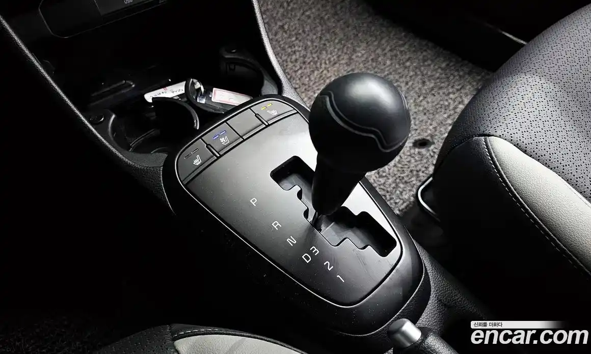 Kia Morning 2023 1.0 Автомат в Москве № 128005, фото 9