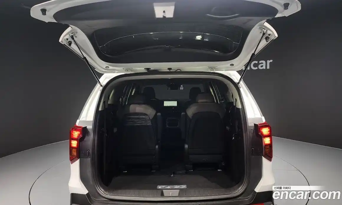 Kia Canival 2024 2.2 Автомат в Москве № 131410, фото 14