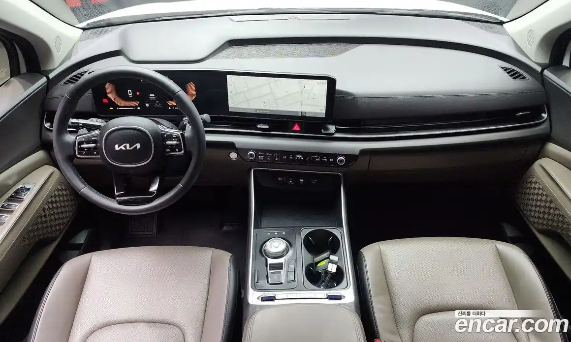 Kia Canival 2024 2.2 Автомат в Москве № 131410, фото 4