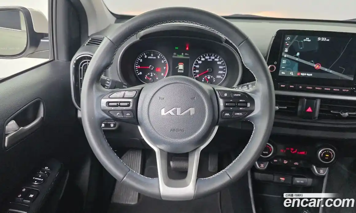 Kia Morning 2023 1.0 Автомат в Москве № 131735, фото 16