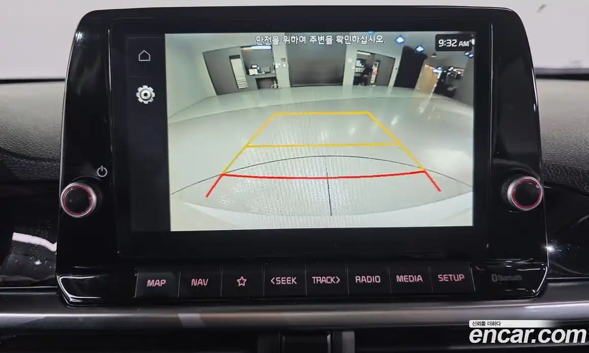 Kia Morning 2023 1.0 Автомат в Москве № 131735, фото 17