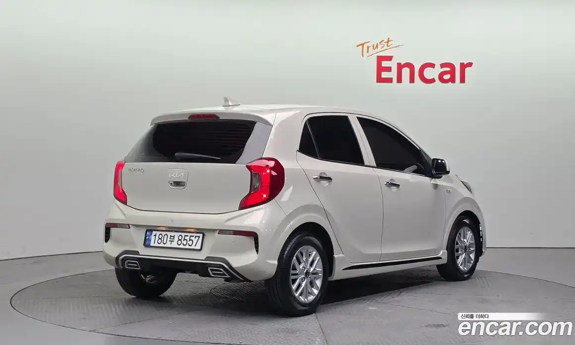 Kia Morning 2023 1.0 Автомат в Москве № 131735, фото 18