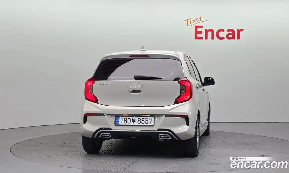 Kia Morning 2023 1.0 Автомат в Москве № 131735, фото 3