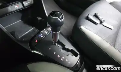 Kia Morning 2023 1.0 Автомат в Москве № 131735, миниатюра 5