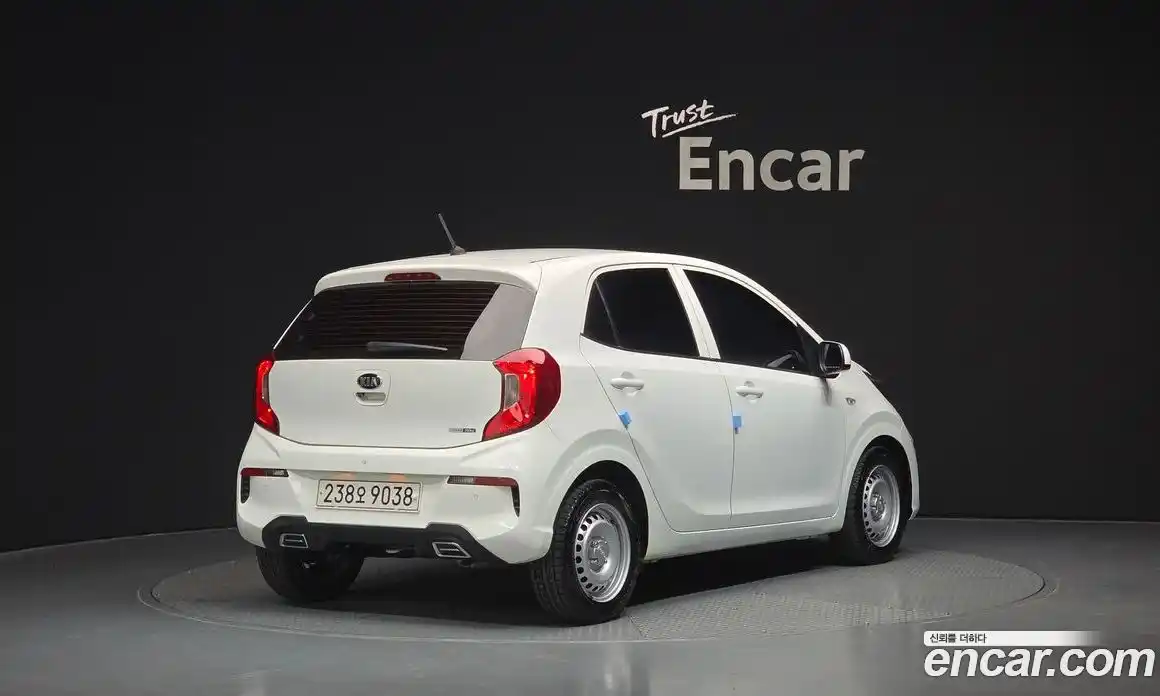 Kia Morning 2021 1.0 Автомат в Москве № 131764, фото 14