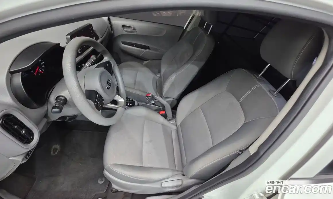 Kia Morning 2021 1.0 Автомат в Москве № 131764, фото 19