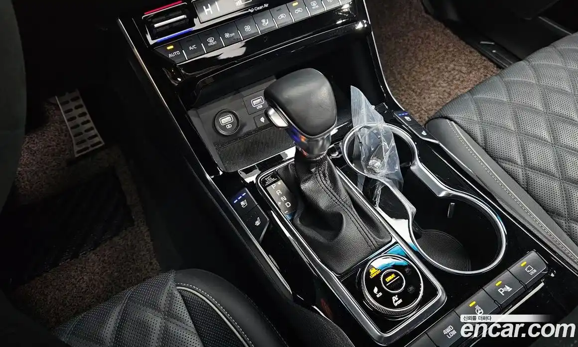 Kia Mohave 2022 3.0 Автомат в Москве № 132918, фото 13