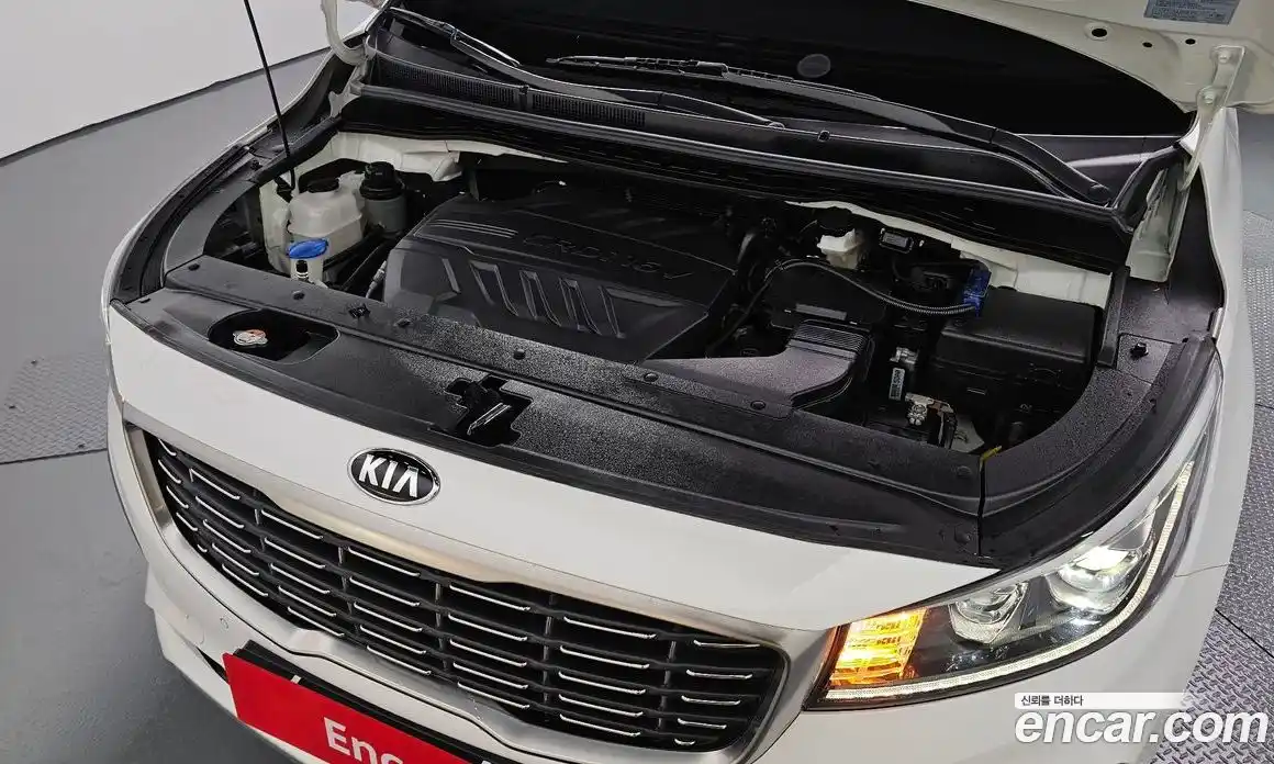 Kia Canival 2019 2.2 Автомат в Москве № 133323, фото 11