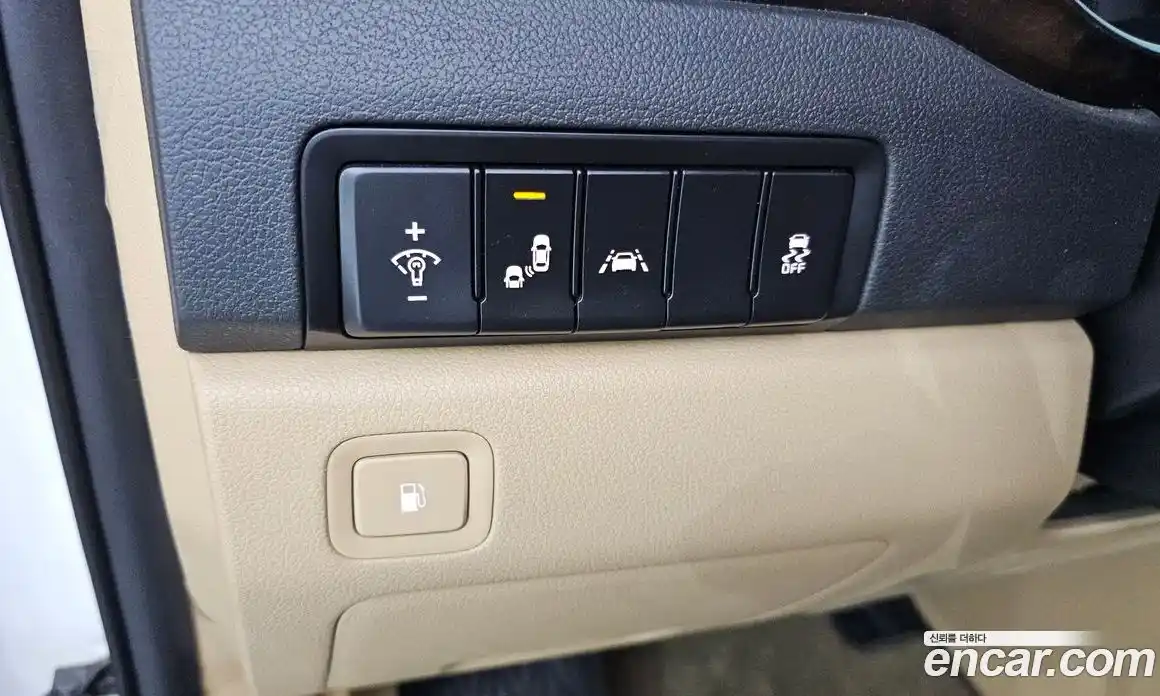 Kia Canival 2019 2.2 Автомат в Москве № 133323, фото 13