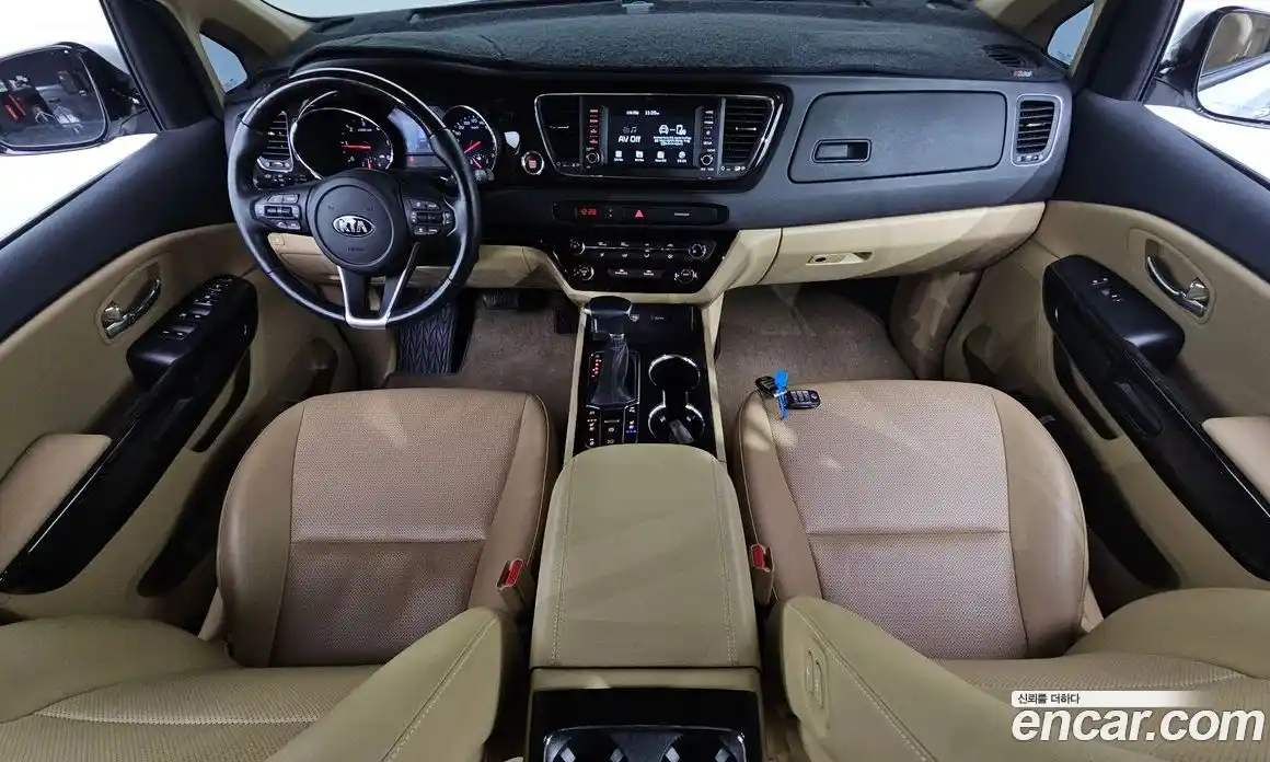 Kia Canival 2019 2.2 Автомат в Москве № 133323, фото 6
