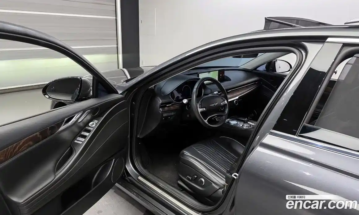 Genesis G80 2021 2.5 Автомат в Москве № 13423, фото 17