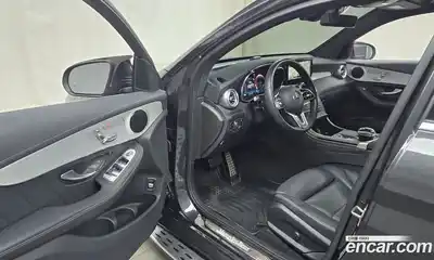 Mercedes-Benz GLC-Class 2023 1.9 Автомат в Москве № 138153, миниатюра 9