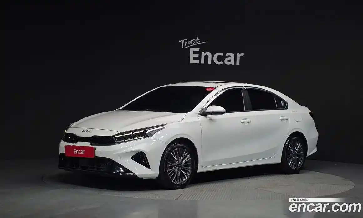 Kia K3 2022 1.6 Автомат в Москве № 13904, фото 1