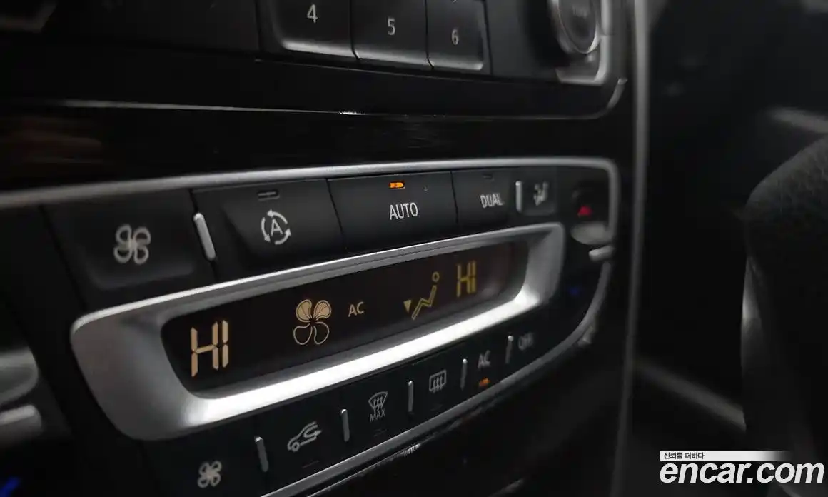 Renault SM5 2014 1.6 Автомат в Москве № 139193, фото 11