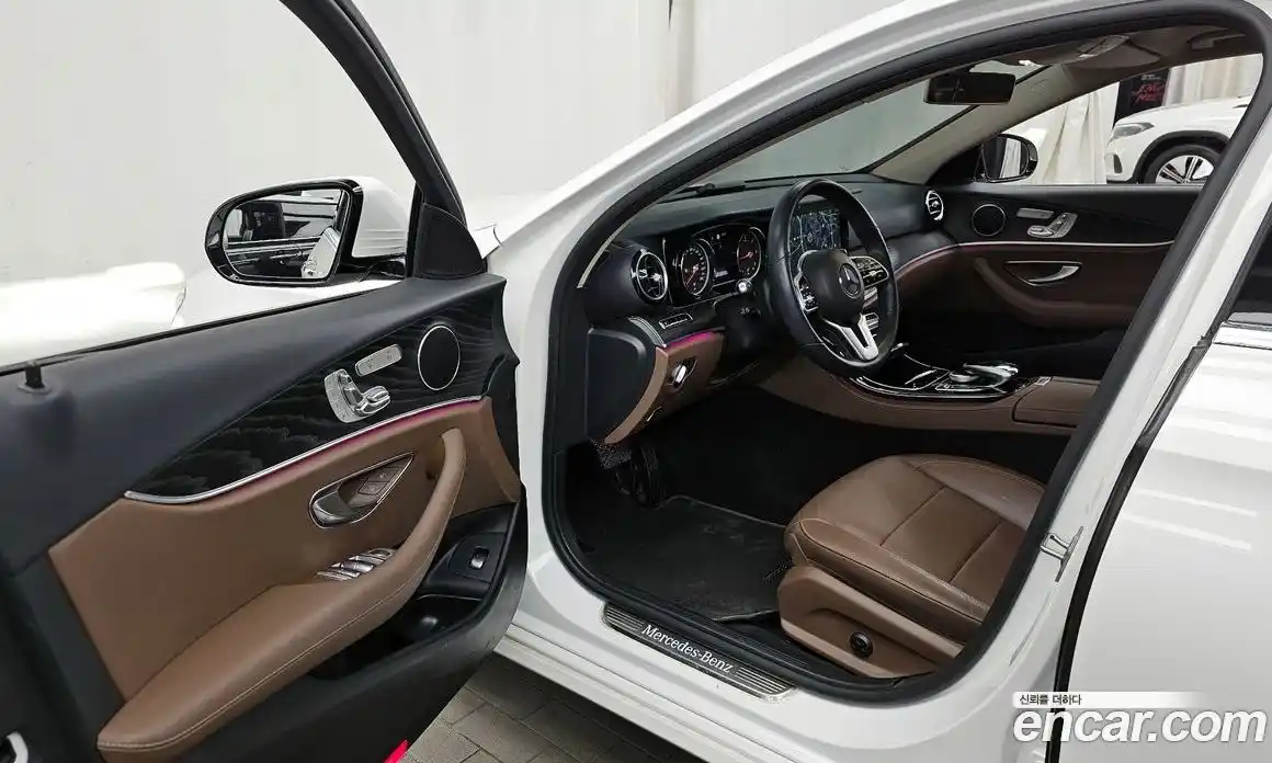 Mercedes-Benz E-Class 2020 1.9 Автомат в Москве № 140490, фото 15