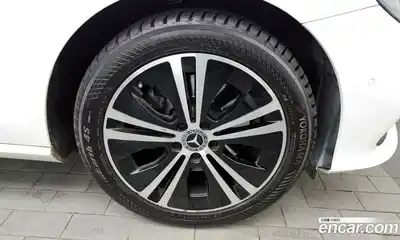 Mercedes-Benz E-Class 2020 1.9 Автомат в Москве № 140490, миниатюра 8