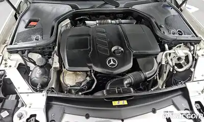 Mercedes-Benz E-Class 2020 1.9 Автомат в Москве № 140490, миниатюра 9