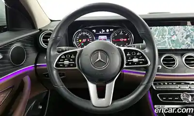 Mercedes-Benz E-Class 2020 1.9 Автомат в Москве № 140490, миниатюра 10
