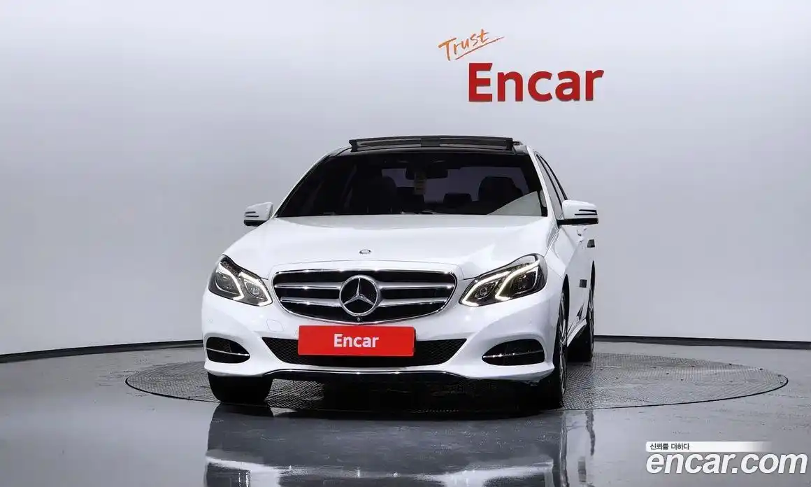 Mercedes-Benz E-Class 2016 3.5 Автомат в Москве № 142232, фото 3