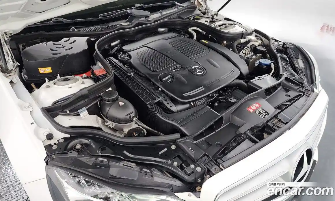 Mercedes-Benz E-Class 2016 3.5 Автомат в Москве № 142232, фото 6