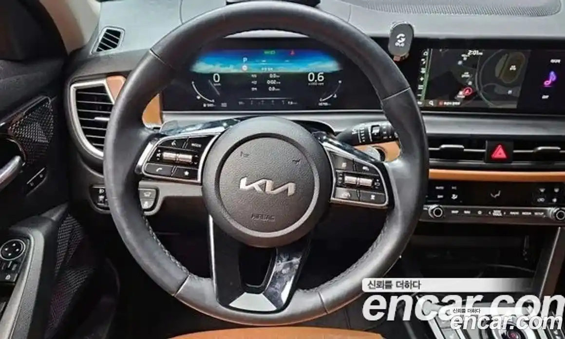 Kia Seltos 2023 2.0 Автомат в Москве № 14280, фото 13