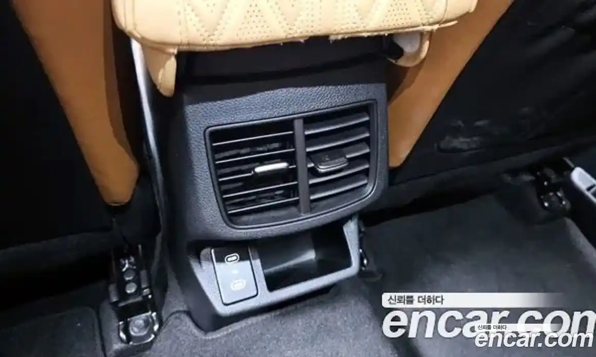 Kia Seltos 2023 2.0 Автомат в Москве № 14280, фото 18