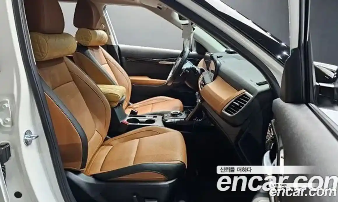 Kia Seltos 2023 2.0 Автомат в Москве № 14280, фото 10