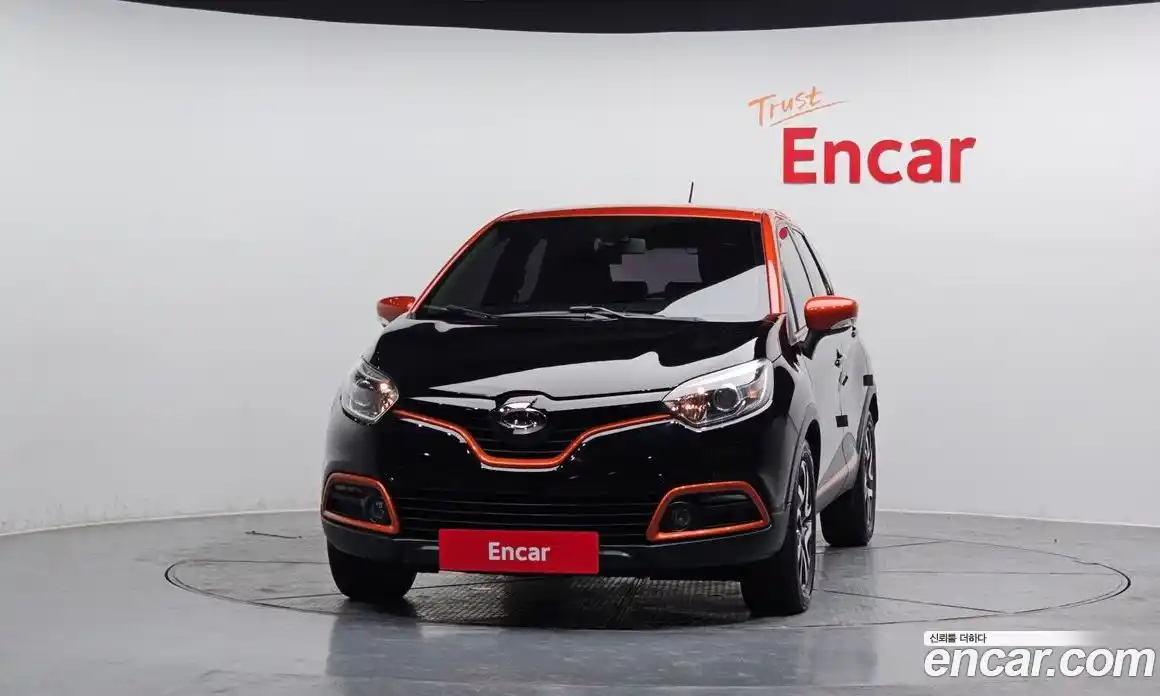 Renault QM3 2015 1.5 Автомат в Москве № 144190, фото 15