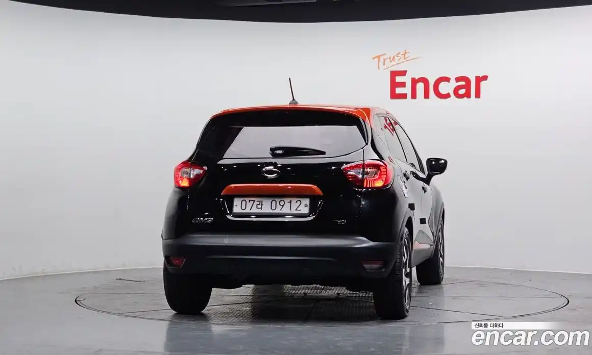 Renault QM3 2015 1.5 Автомат в Москве № 144190, фото 16