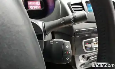 Renault SM3 2015 1.6 Автомат в Москве № 149972, миниатюра 11