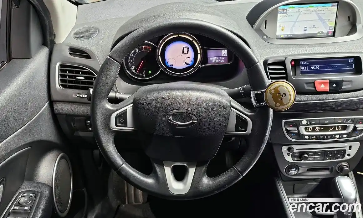 Renault SM3 2015 1.6 Автомат в Москве № 149972, фото 15