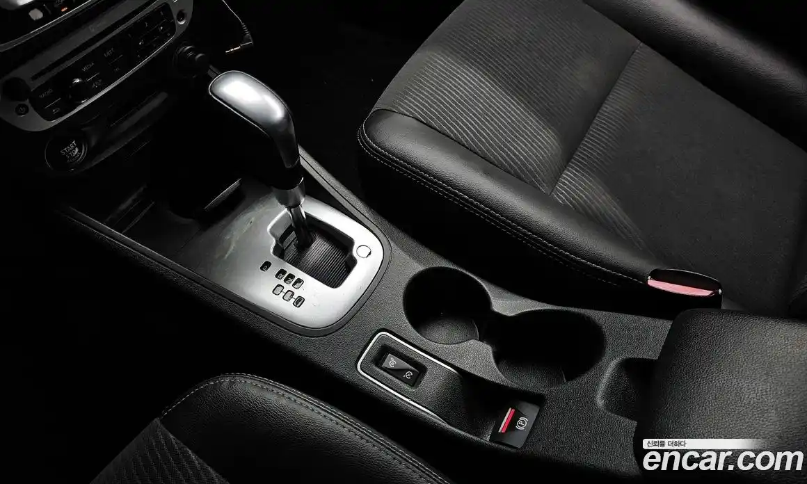 Renault SM3 2015 1.6 Автомат в Москве № 149972, фото 16