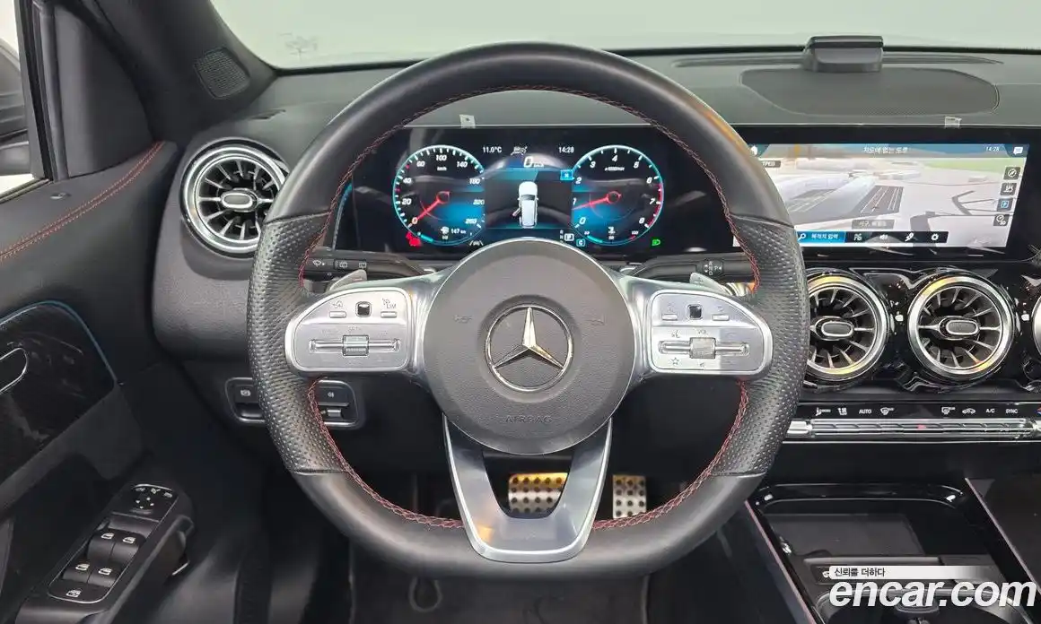 Mercedes-Benz GLB-Class 2022 2.0 Автомат в Москве № 150819, фото 13